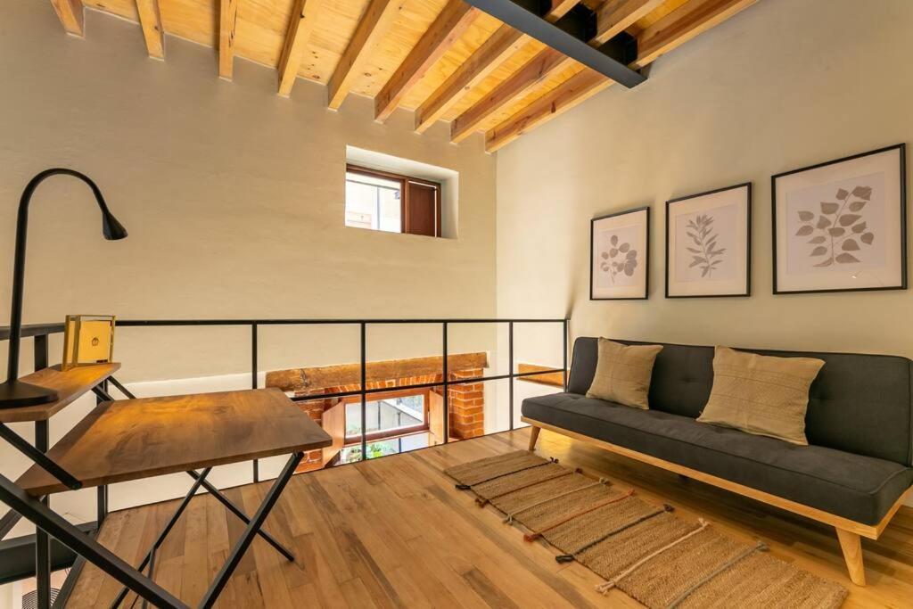Magnificient Downtown Apartment